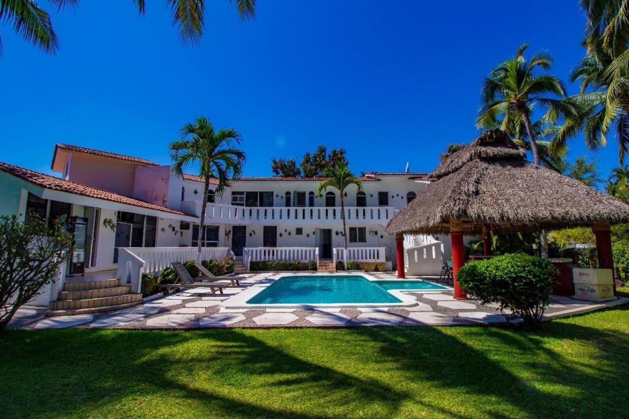 Villas Paraiso Manzanillo,Club Santiago Casa Playa ภายนอก รูปภาพ