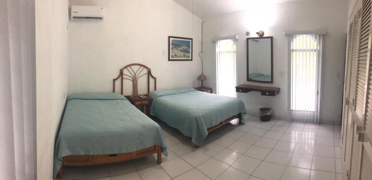 Villas Paraiso Manzanillo,Club Santiago Casa Playa ภายนอก รูปภาพ