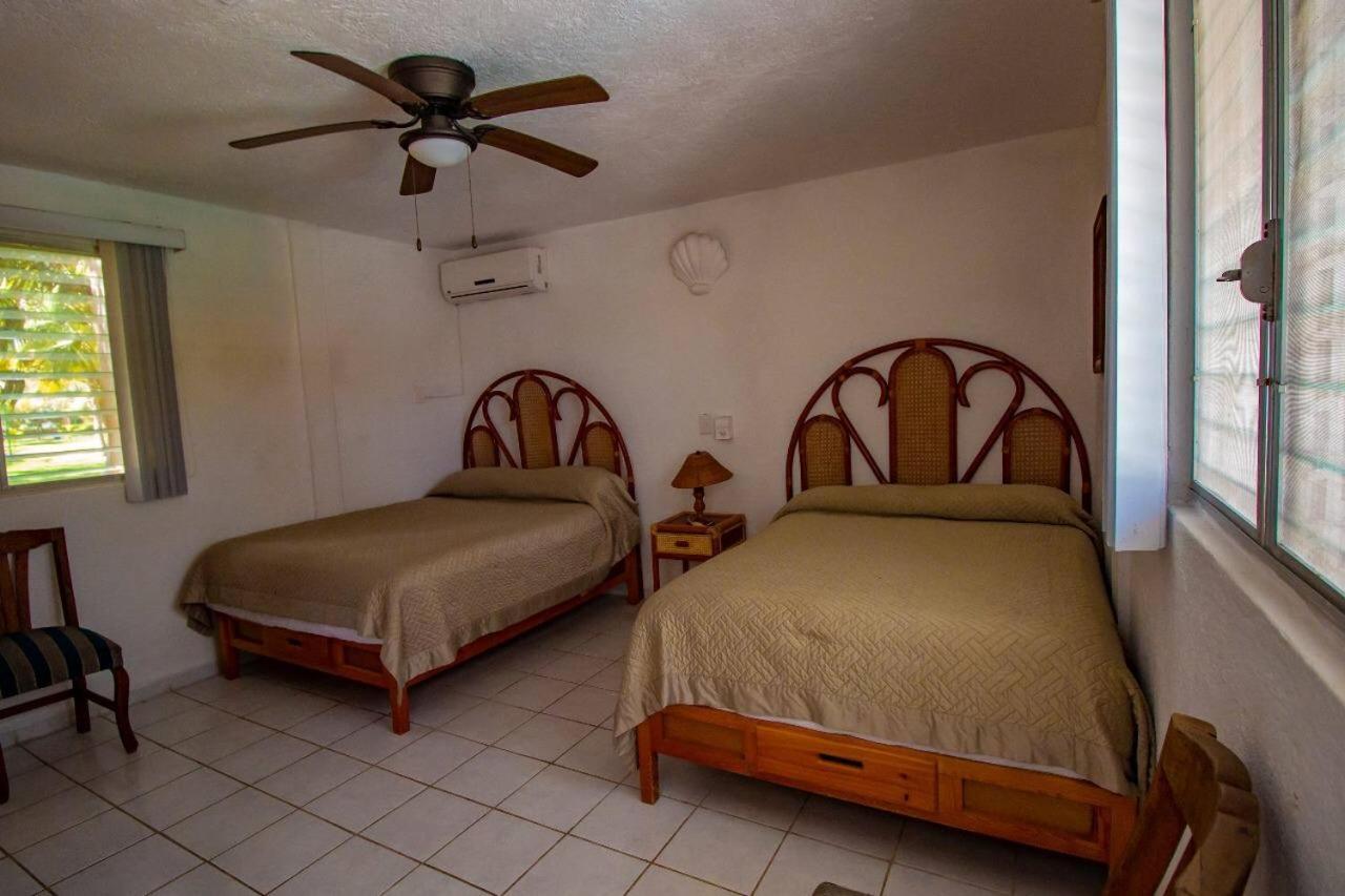 Villas Paraiso Manzanillo,Club Santiago Casa Playa ภายนอก รูปภาพ